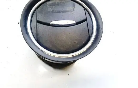 Dash center air vent grill