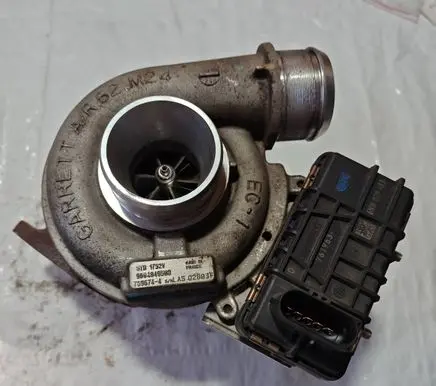 Citroen C-Crosser Turbo 9684849580 7696744 02883F
