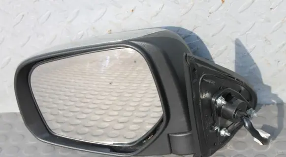 Mitsubishi L200 Front door electric wing mirror 7632B757MITSUBISHI 7632B757