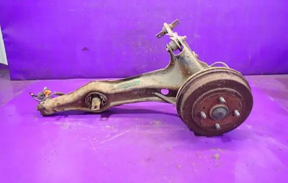 Honda Civic Rear wheel hub spindle/knuckle