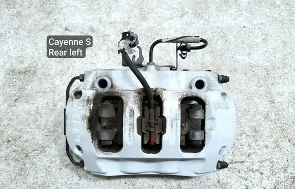 Porsche Cayenne (9Y0 9Y3) Rear brake caliper 9Y0615403BF