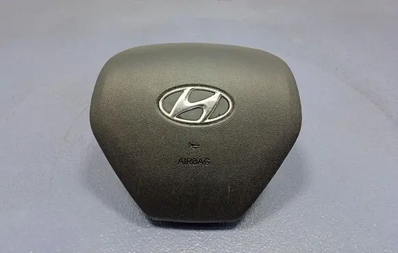 Hyundai ix35 Steering wheel airbag 569002Y100