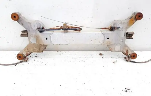 Chrysler 300M Rear subframe 