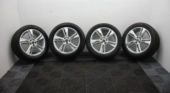 Audi Q3 F3 R19 alloy rim 83A601025M