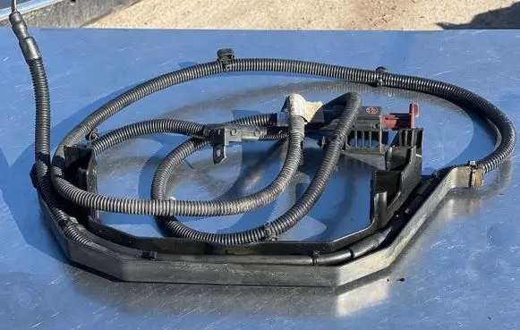 Mercedes-Benz Sprinter W906 Positive cable (battery) A9065461061 A9065403527 Z0050005