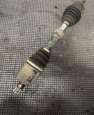 Hyundai Santa Fe Front driveshaft 495002W000