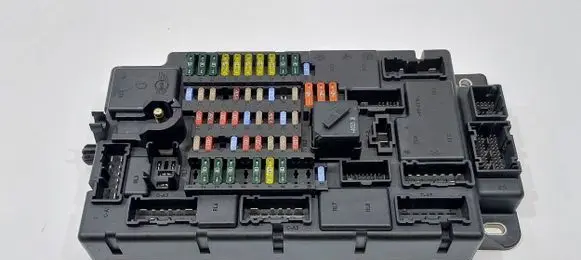 Mini One - Cooper Clubman R55 Fuse module 3455436 51944K123 09260594