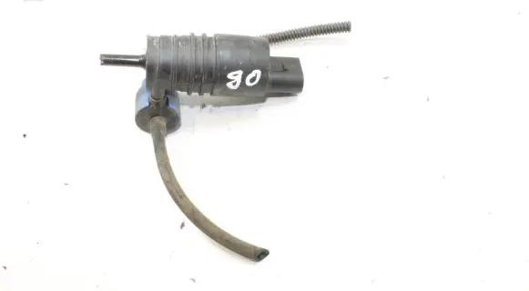 Chevrolet Orlando Windscreen/windshield washer pump