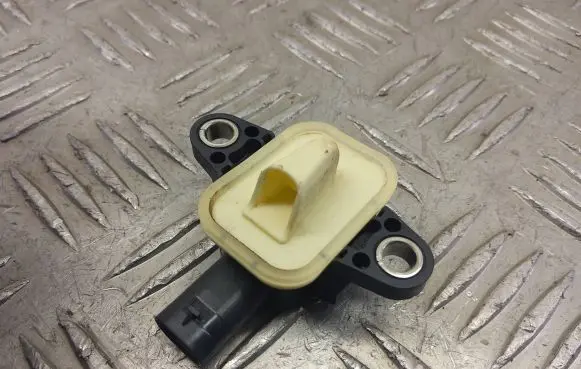 Audi A6 S6 C7 4G Airbag deployment crash/impact sensor 4h0955557