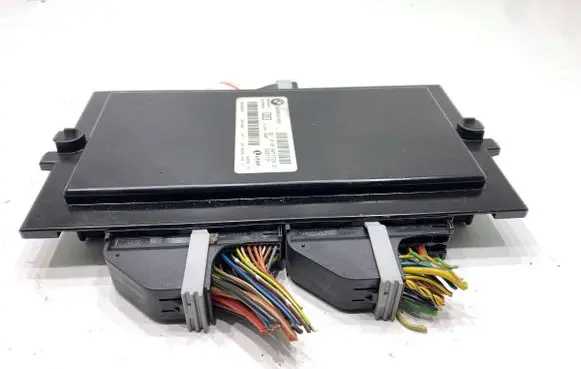BMW 3 E90 E91 Xenon control unit/module 6977723