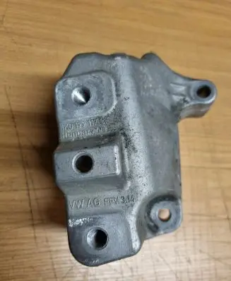 Volkswagen Golf Sportsvan Engine mounting bracket 1K0199117CF