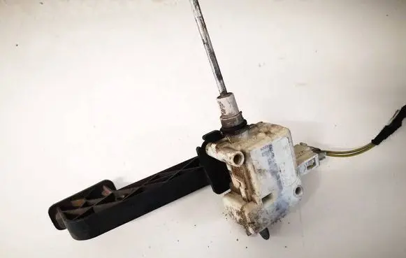 Mercedes-Benz C W203 Central locking motor A2038201397