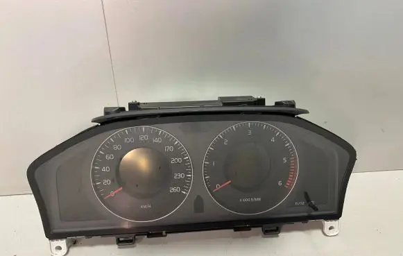 Volvo V70 Speedometer (instrument cluster) 31254535AA 36000411 69199660U