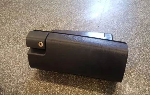 Mercedes-Benz E W210 Glove box set A2106890791