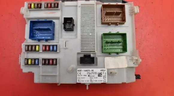 Ford Mondeo MK IV Comfort/convenience module BG9T-14A073-BE