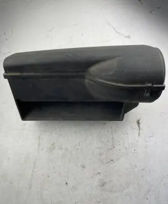 Volkswagen Touran I Dash center air vent grill 1T0805971A 1K0805962A 1K0805965E