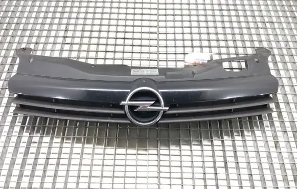 Opel Astra H Front grill