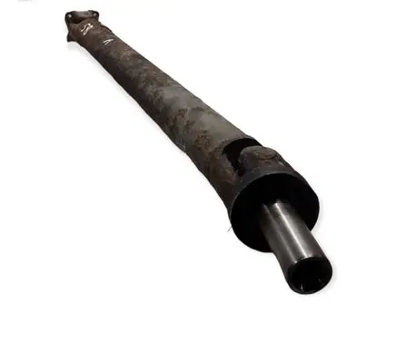 Mitsubishi Pajero Rear driveshaft/prop shaft 