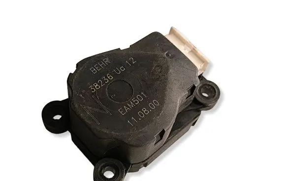 Mercedes-Benz S W220 Air flap motor/actuator 38236UA12 110800 EAM501