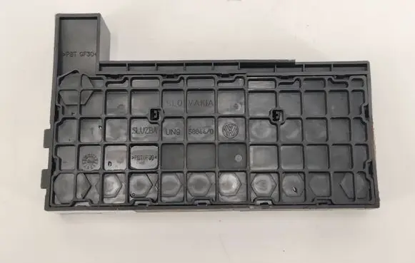 Volkswagen Multivan T5 Fuse module 7H6970187GF