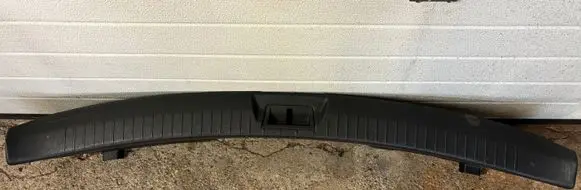 Nissan Qashqai Trunk/boot sill cover protection 84992JD000 4992JD0000 84992