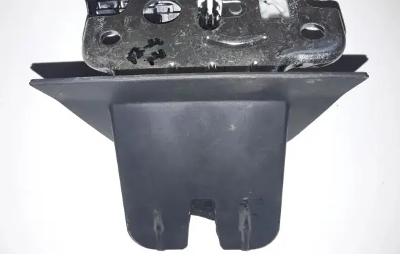 Audi A4 S4 B8 8K Loading door lock 8R0827505
