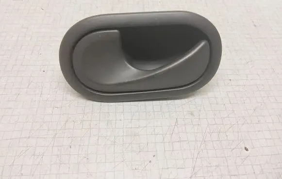 Renault Megane II Front door interior handle 8200028487 5005400006