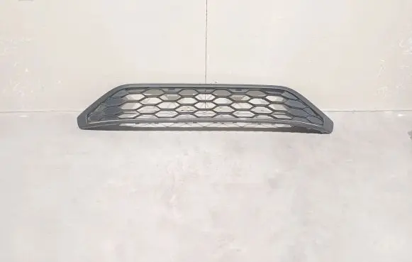 Front bumper lower grill