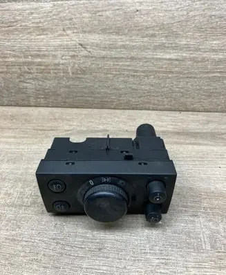Opel Vectra C Light switch 9185881 04060000