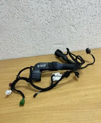 Mercedes-Benz GL X166 Front door wiring loom 4079213 D5698