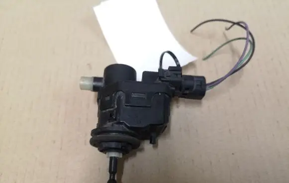 Renault Master II Headlight level adjustment motor 007878