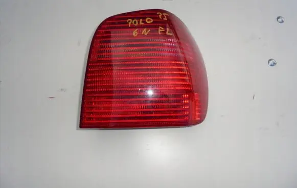Volkswagen Polo III 6N 6N2 6NF Rear/tail lights