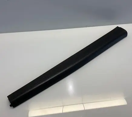 Mercedes-Benz E W211 Front sill trim cover A2116801835 2116801835