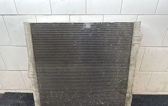 BMW X5 E70 Coolant radiator