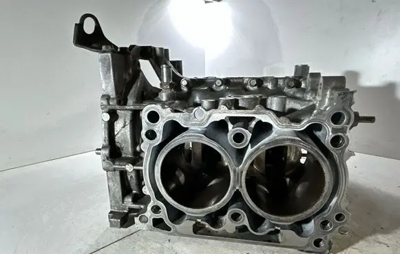 Subaru Outback (BT) Engine block FB25 1140 E1741704