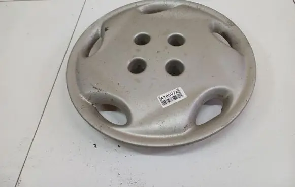 Citroen Xsara R14 wheel hub/cap/trim 9626115080