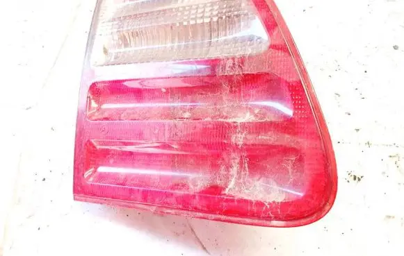 Mercedes-Benz E W210 Tailgate rear/tail lights a2108205964 324502