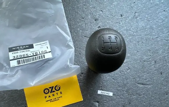 Nissan Patrol Y61 Gear shift switch/knob 32865VB100