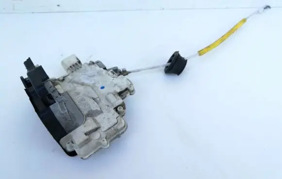 Audi A4 S4 B7 8E 8H Rear door lock 8E0839015AA