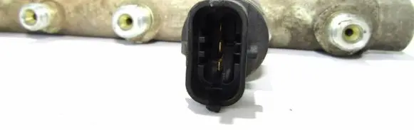 Mitsubishi Carisma Fuel main line pipe