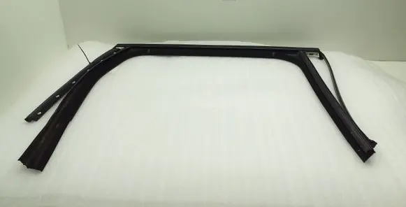 Porsche Cayenne (92A) Rubber seal rear door window/glass 