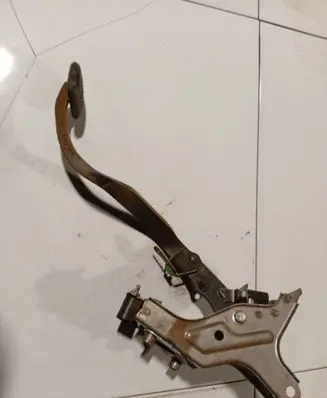 Toyota Auris 150 Brake pedal 