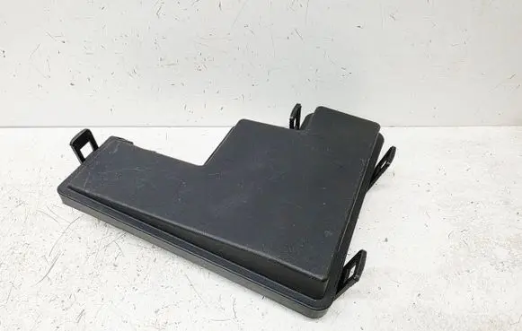 Nissan X-Trail T32 Fuse box cover 243824BE1A