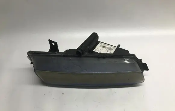 BMW 1 E82 E88 Front fog light 7164856