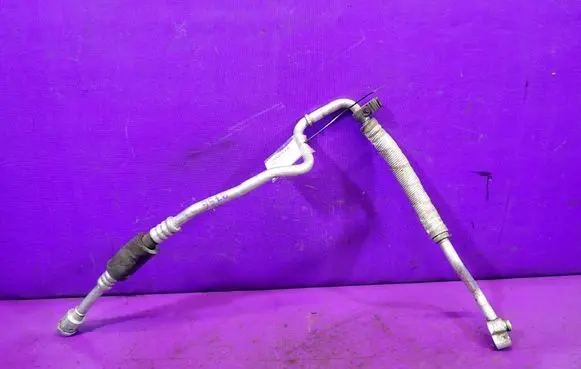Skoda Fabia Mk2 (5J) Air conditioning (A/C) pipe/hose 