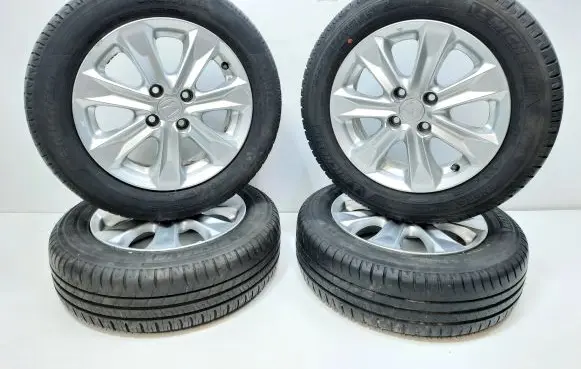 Honda Jazz R15 alloy rim 