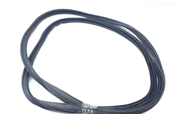 Honda HR-V Trunk rubber seal (body) 