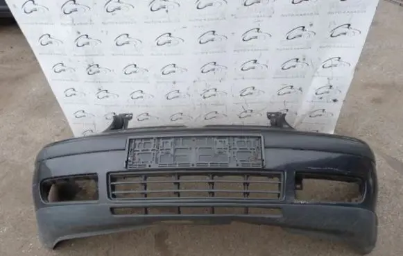 Volkswagen Golf IV Front bumper