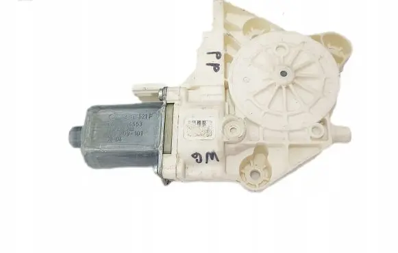 Ford Focus Front door window regulator motor 4M5T14553