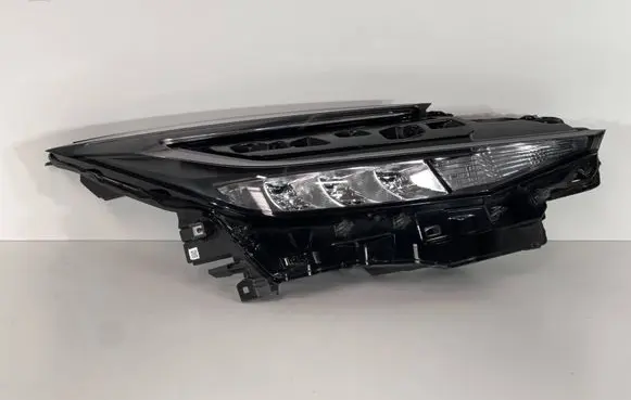 Toyota C-HR I Headlight/headlamp 81110F422000 06092025